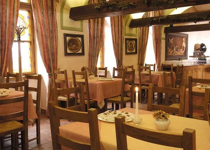 Selsky Dvur - Bohemian Village Courtyard Szálloda 4*