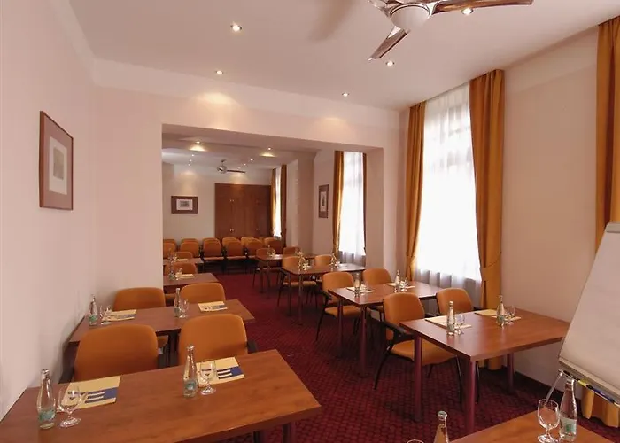 Selsky Dvur - Bohemian Village Courtyard 4* Prága