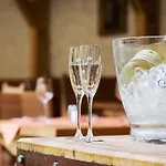 Hotel Selsky Dvur - Bohemian Village Courtyard Praga