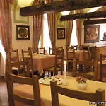 Selsky Dvur - Bohemian Village Courtyard Hotel 4*