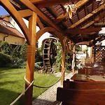 Selsky Dvur - Bohemian Village Courtyard Praga