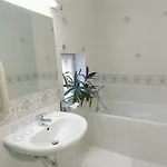 Selsky Dvur - Bohemian Village Courtyard Hotel Praga