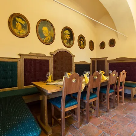 Selsky Dvur - Bohemian Village Courtyard 4* Praga