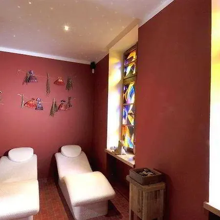 Selsky Dvur - Bohemian Village Courtyard Hotel