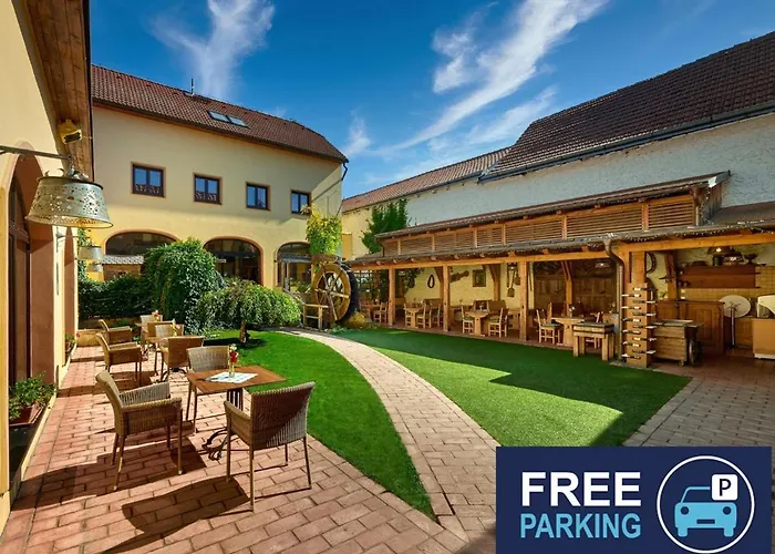 Szálloda Selsky Dvur - Bohemian Village Courtyard 4*