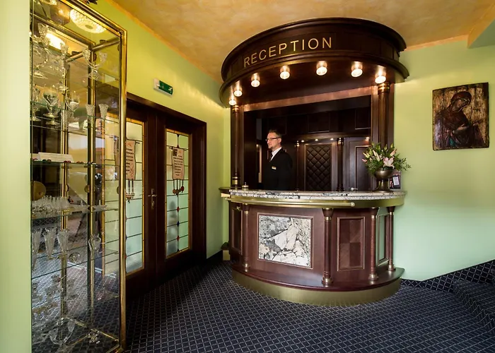 Selsky Dvur - Bohemian Village Courtyard 4*