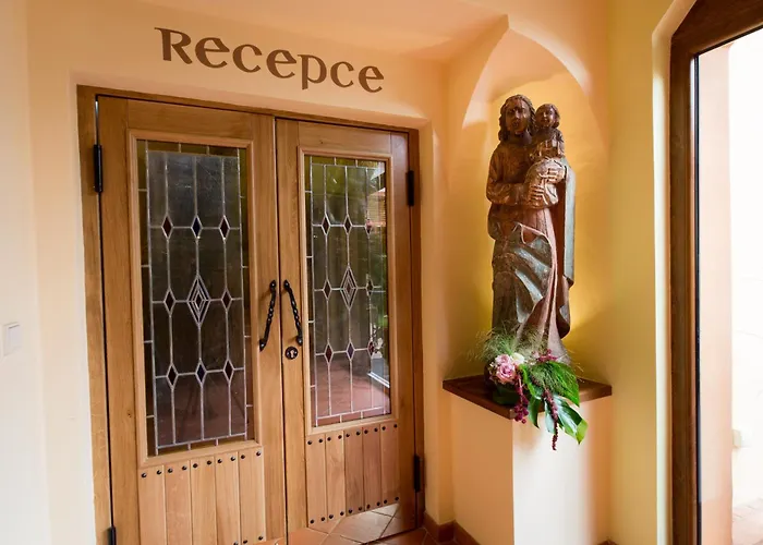 Selsky Dvur - Bohemian Village Courtyard 4* Prága