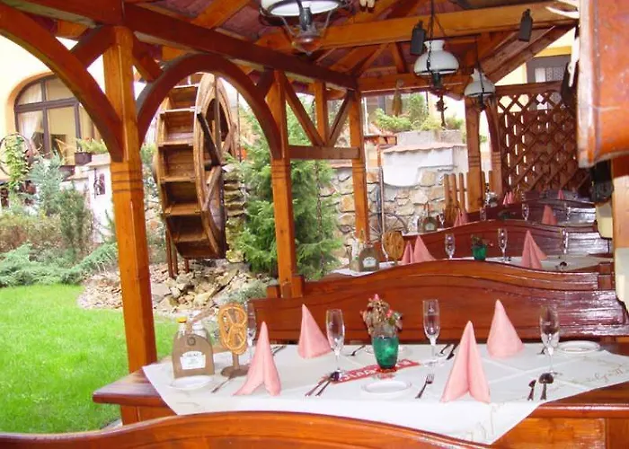 Selsky Dvur - Bohemian Village Courtyard Szálloda 4*