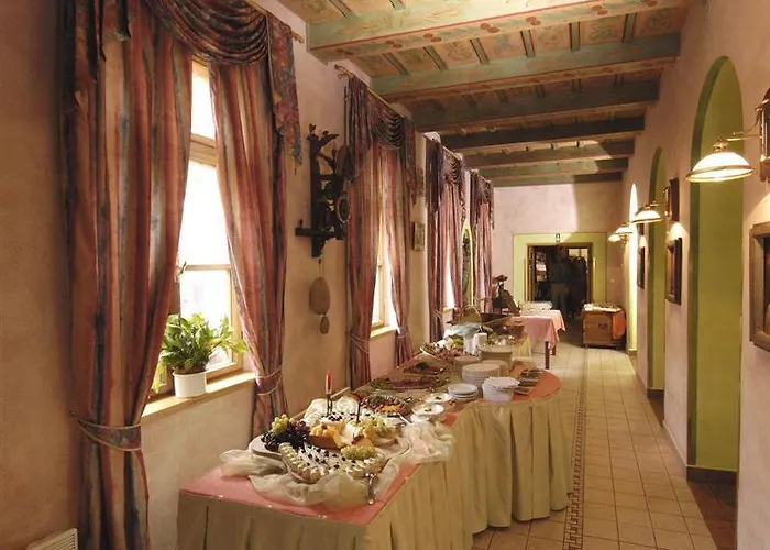 Selsky Dvur - Bohemian Village Courtyard Prága