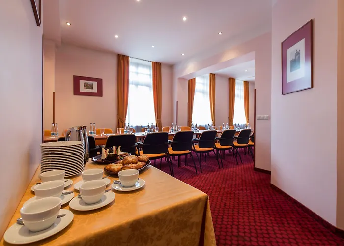 Hotell Selsky Dvur - Bohemian Village Courtyard
