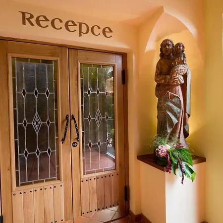 Selsky Dvur - Bohemian Village Courtyard 4* Praag